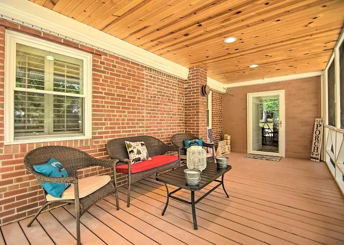Sun-Lit Lake Geneva Sanctuary W/ Bbq Patio!
